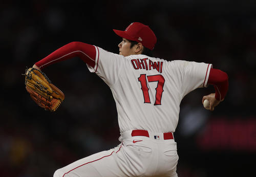 エンゼルス対ロイヤルズ 力投するエンゼルス大谷(撮影・前田充)