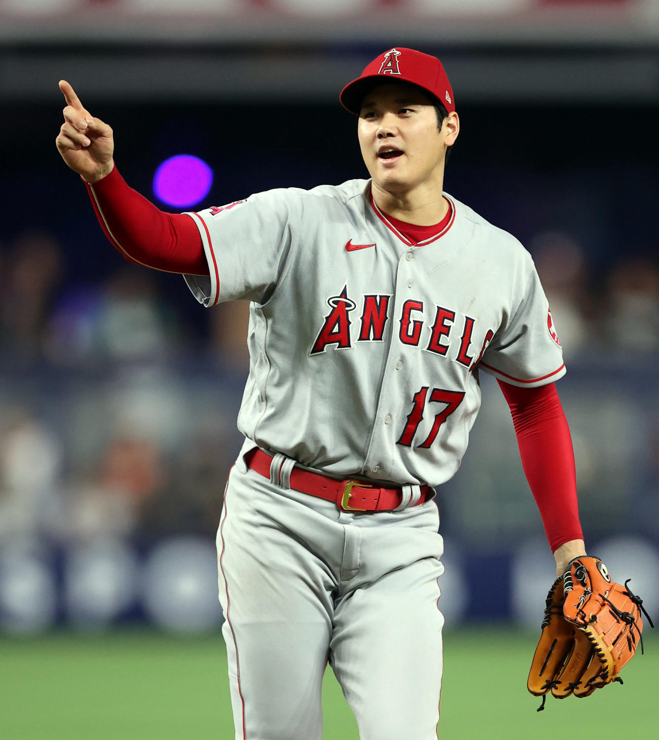 マーリンズ対エンゼルス　4回裏、空振りをアピールするエンゼルス先発の大谷（撮影・狩俣裕三）