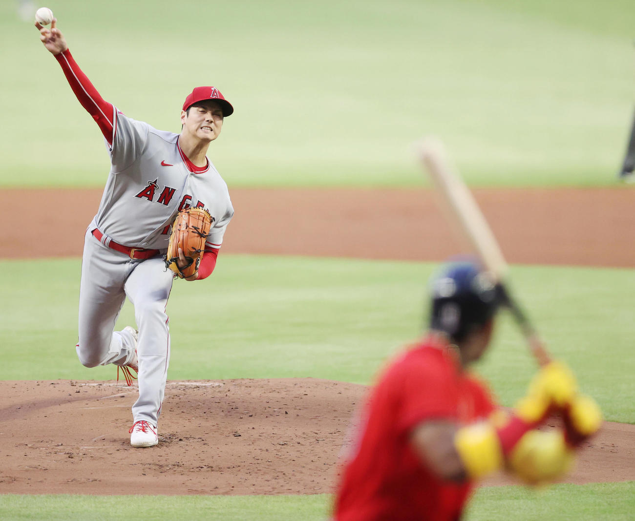 ブレーブス対エンゼルス　エンゼルス先発の大谷（撮影・狩俣裕三）