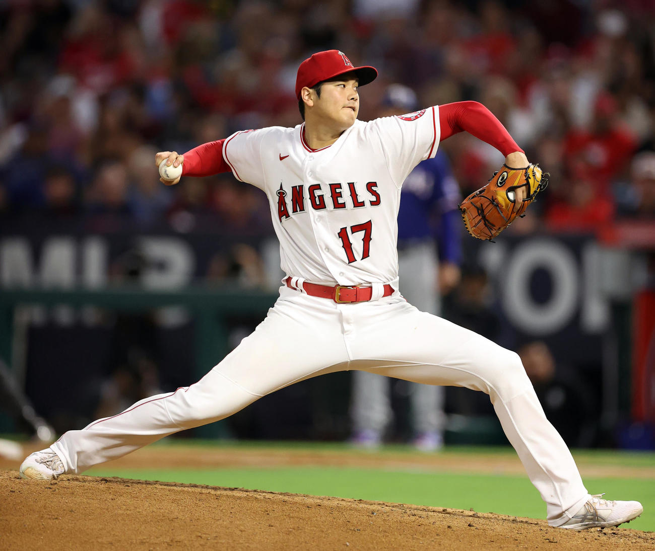 5回表、力投する大谷（撮影・狩俣裕三）