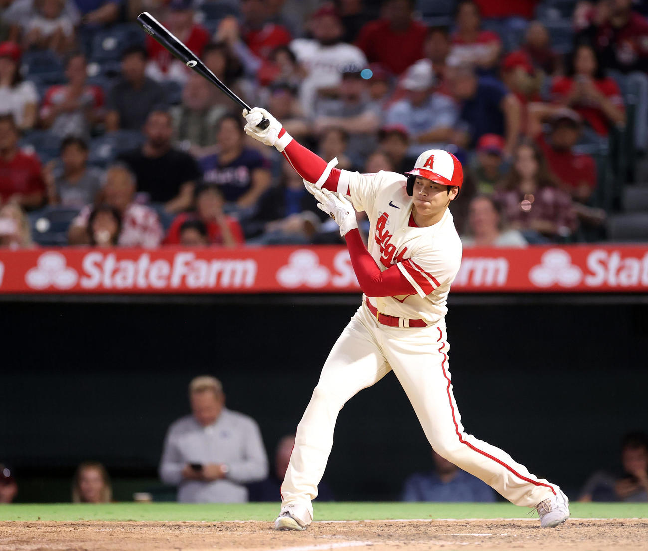 エンゼルス対アスレチックス　8回裏エンゼルス無死、遊ゴロに打ち取られる大谷（撮影・狩俣裕三）