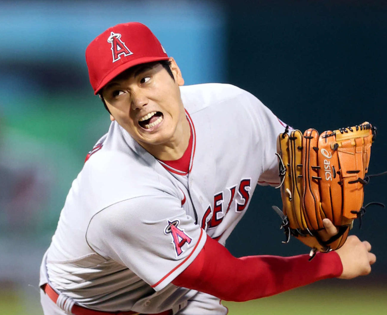 9日アスレチックス戦で力投するエンゼルス大谷翔平