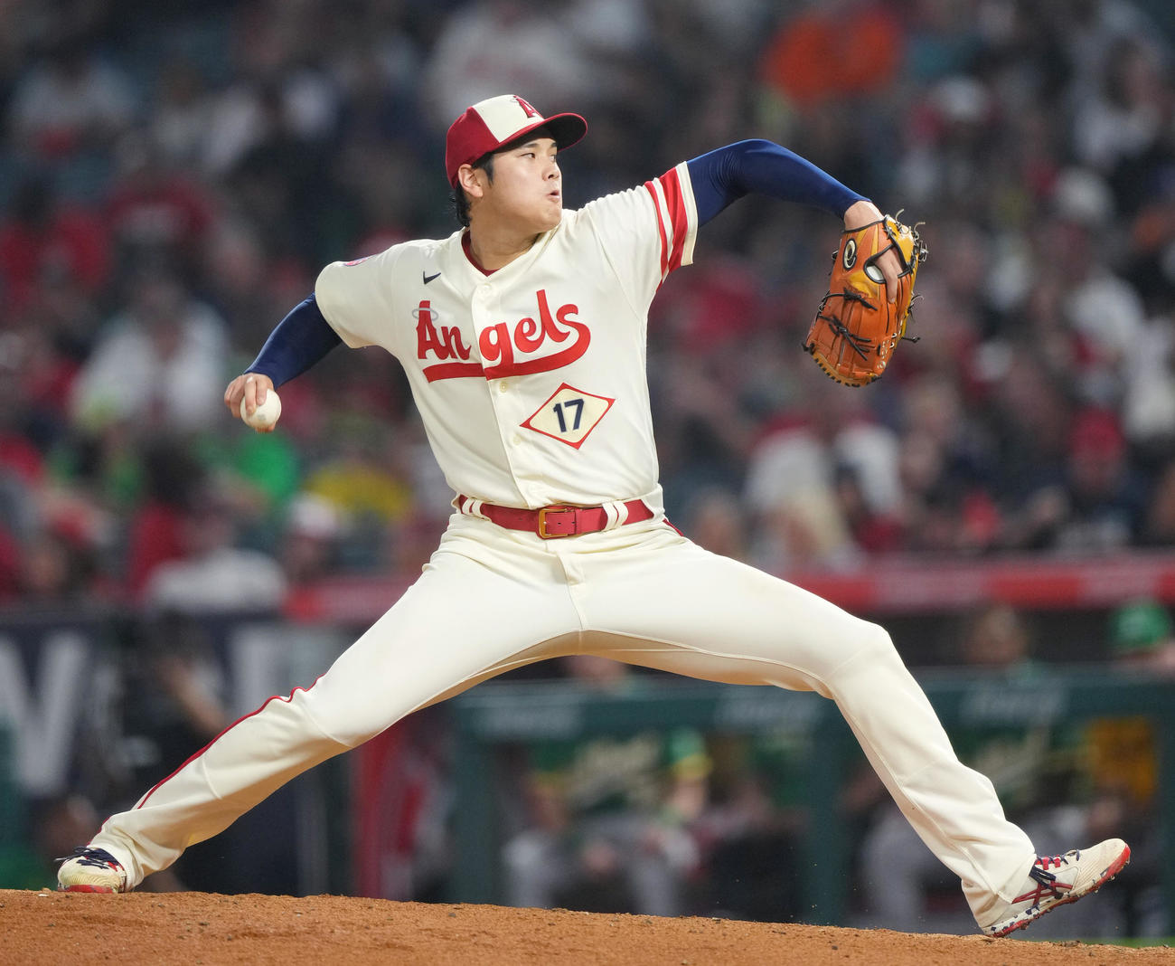 エンゼルス対アスレチックス　先発し力投するエンゼルス大谷（撮影・菅敏）