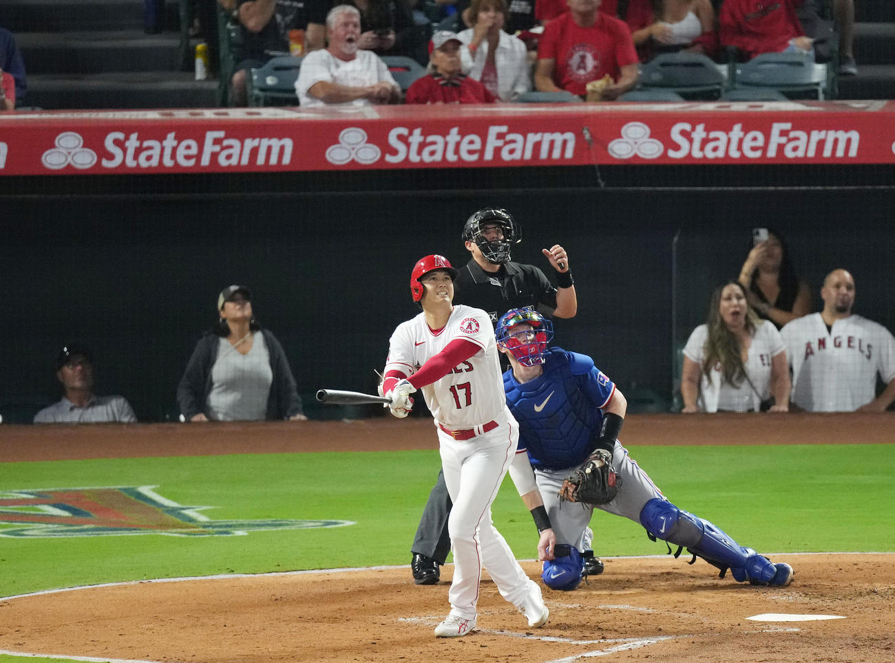 エンゼルス対レンジャーズ　3回裏エンゼルス無死一塁、中飛に倒れる大谷（撮影・菅敏）