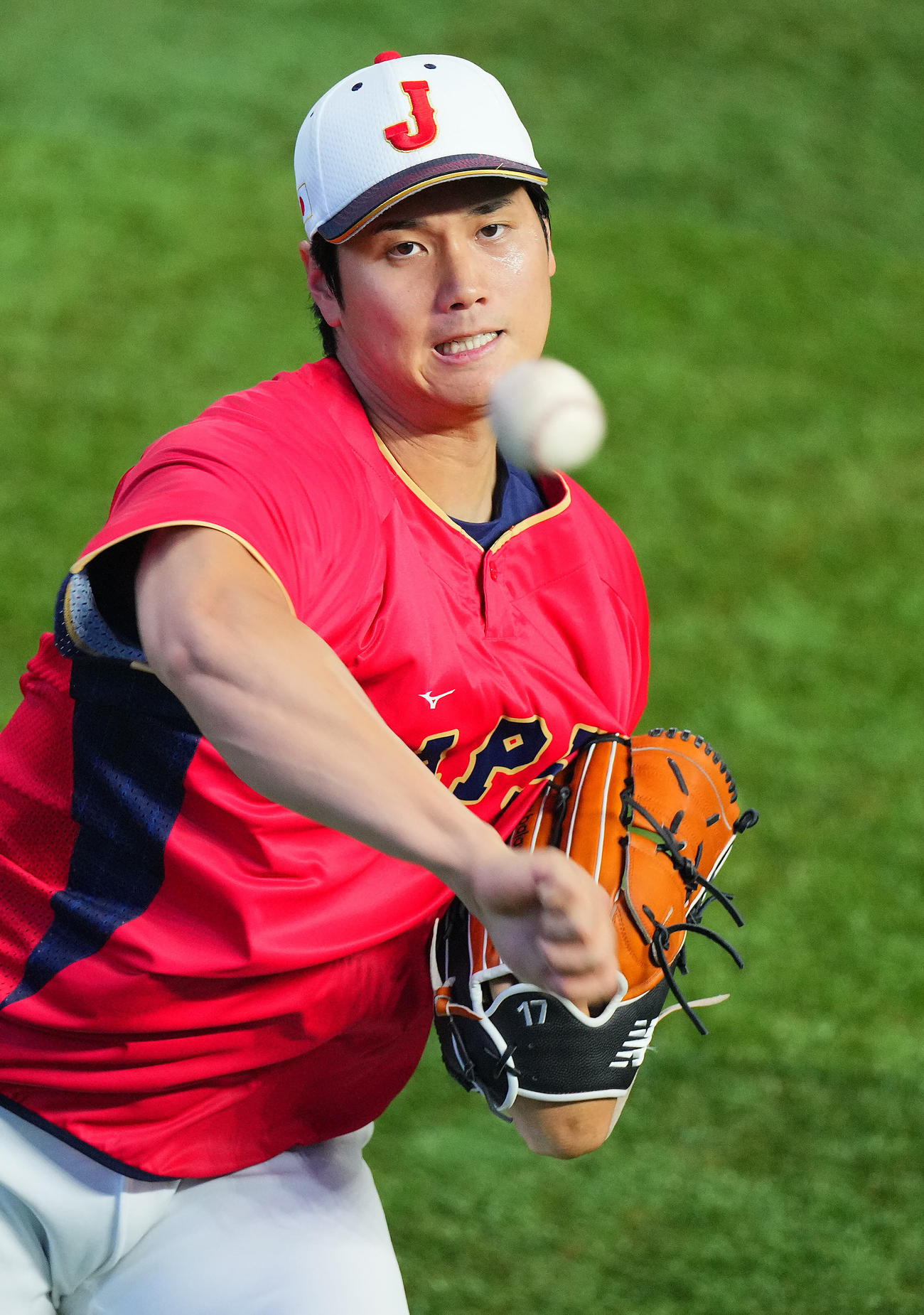 日本対メキシコ　試合前、投球練習する大谷（撮影・垰建太）