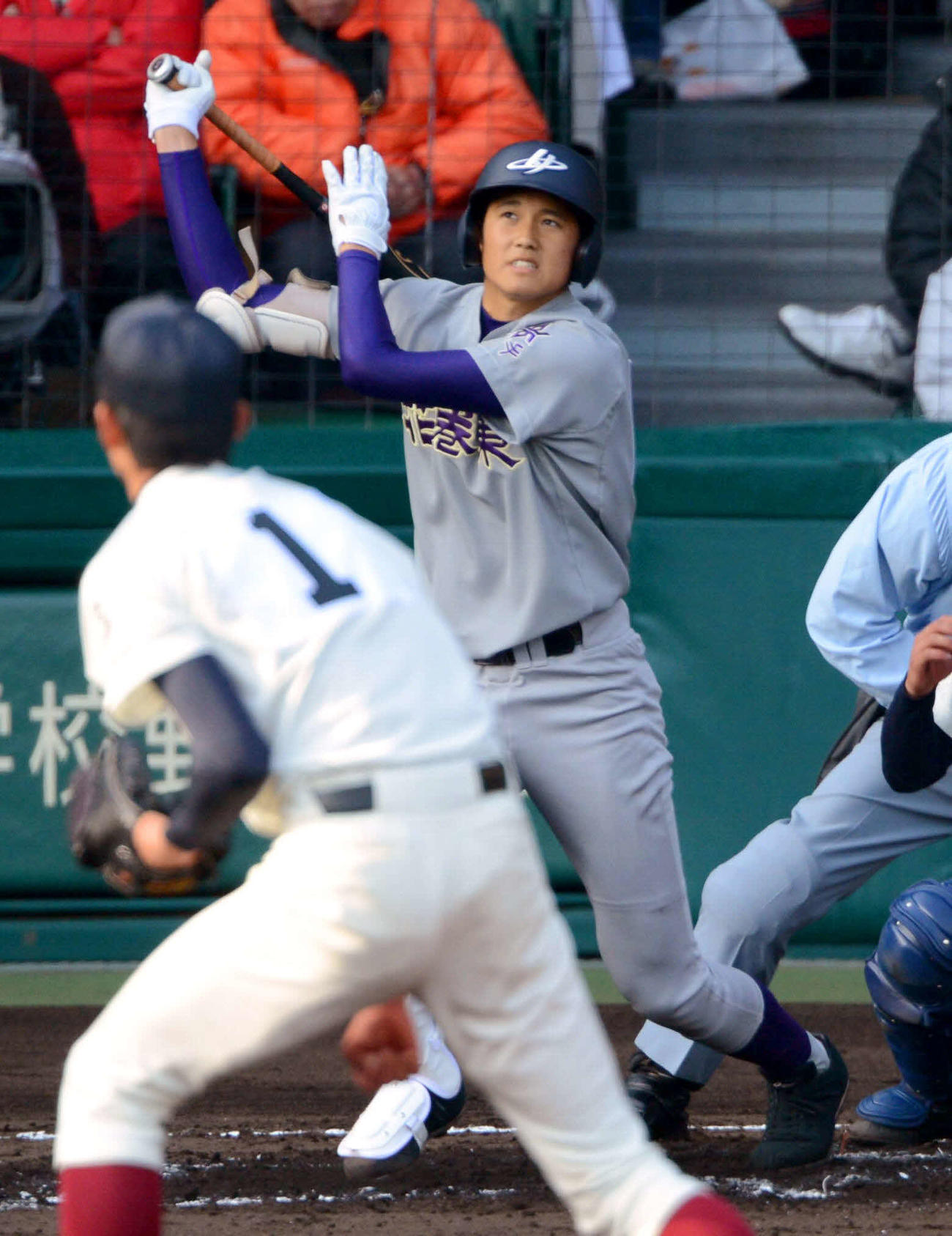 12年3月、センバツの大阪桐蔭戦で藤浪から本塁を放つ花巻東・大谷