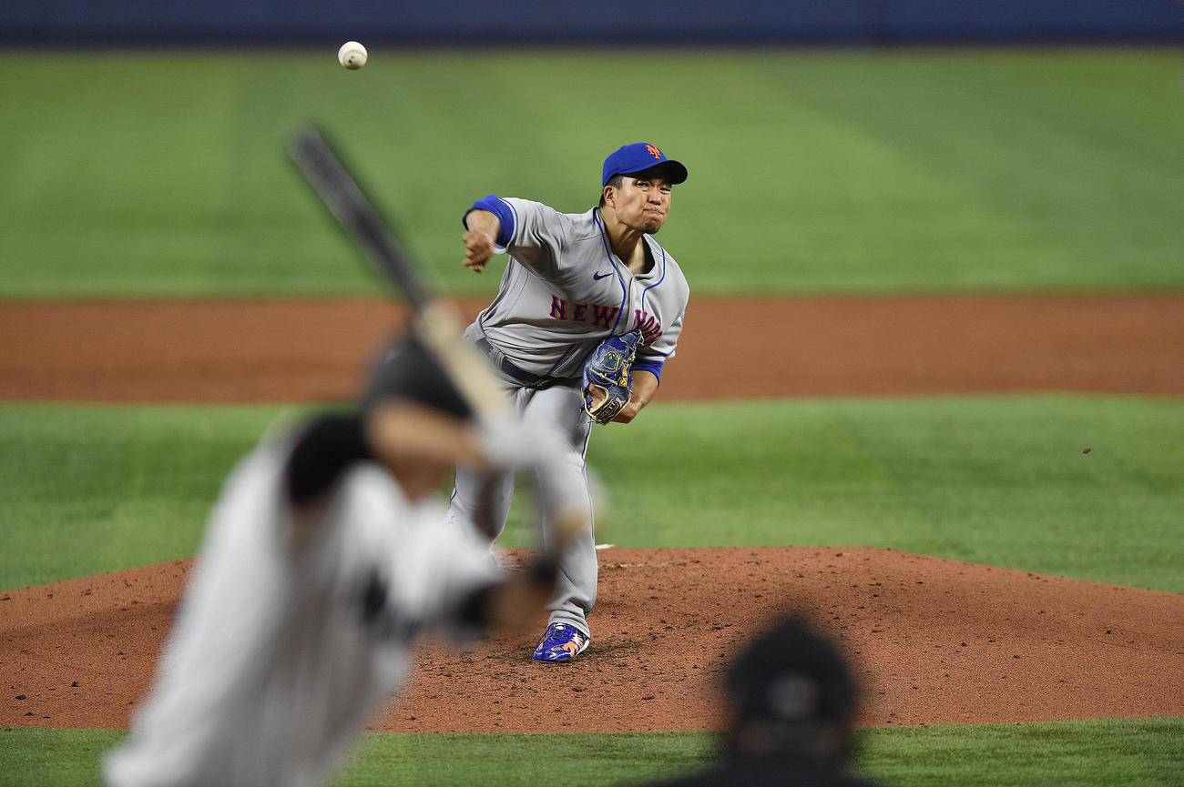マーリンズ戦で力投するメッツ千賀（AP）
