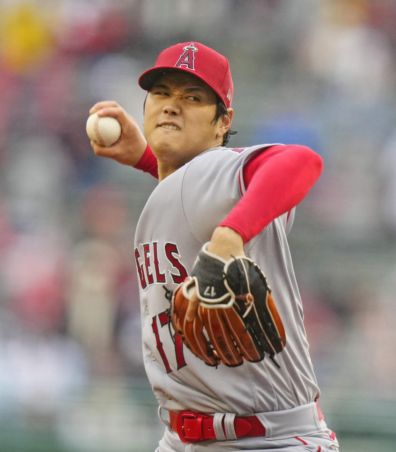 レッドソックス戦に先発した大谷翔平。降雨中断のために2回無安打1失点で降板し、3勝目はならなかった（共同）