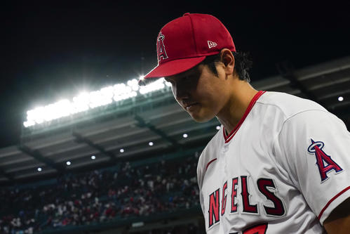 3勝目を挙げたエンゼルス大谷翔平(AP)