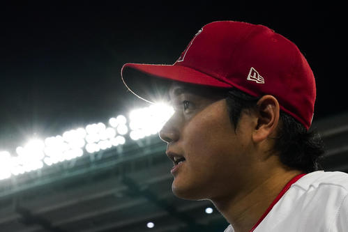 3勝目を挙げたエンゼルス大谷翔平(AP)