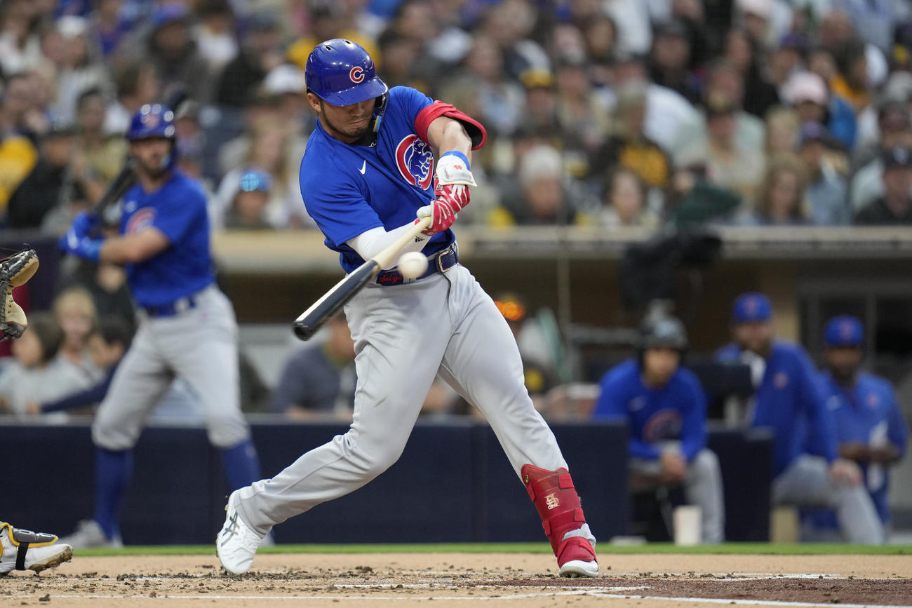 三振を喫したカブスの鈴木誠也（AP）