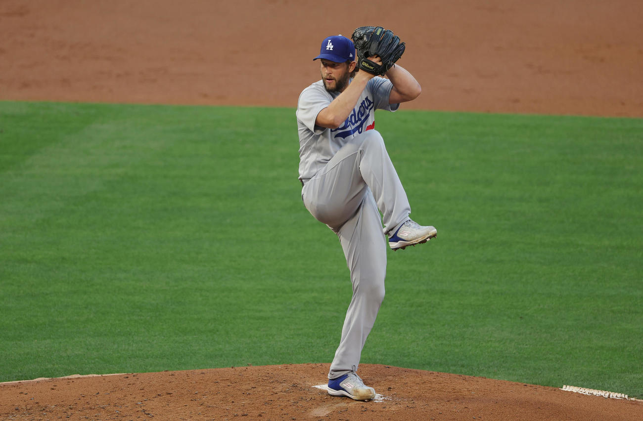 エンゼルス対ドジャース　力投するドジャース先発のカーショー（撮影・前田充）