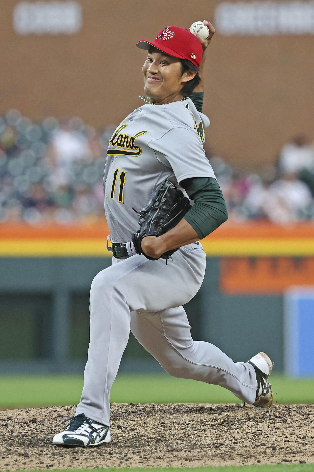 タイガース戦の9回から登板し、1回を無安打無失点で5勝目を挙げたアスレチックス・藤浪（ゲッティ＝共同）