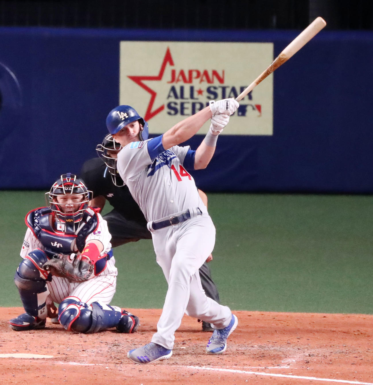 ドジャース時代のエンリケ・ヘルナンデス（2018年11月14日撮影）
