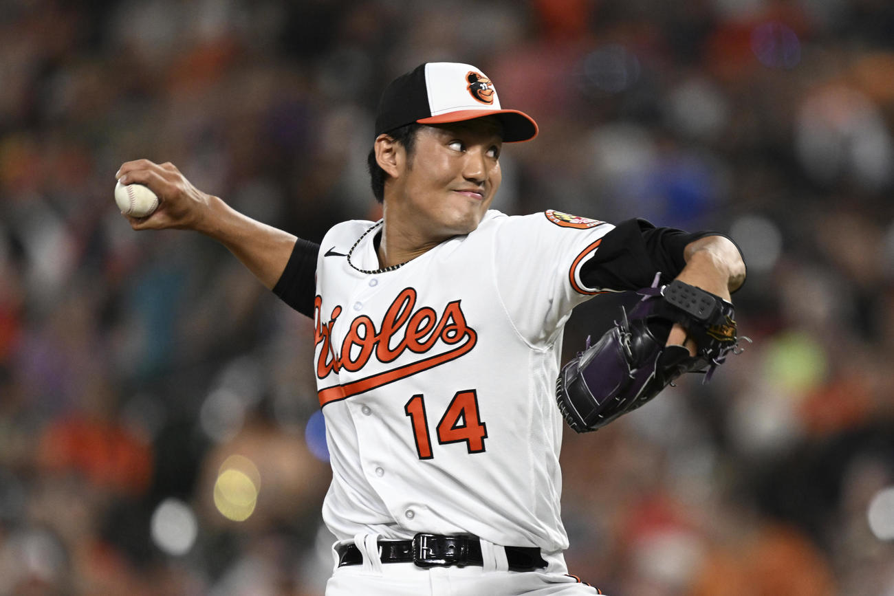 23年7月30日　ヤンキース戦で力投するオリオールズ藤浪晋太郎（AP）