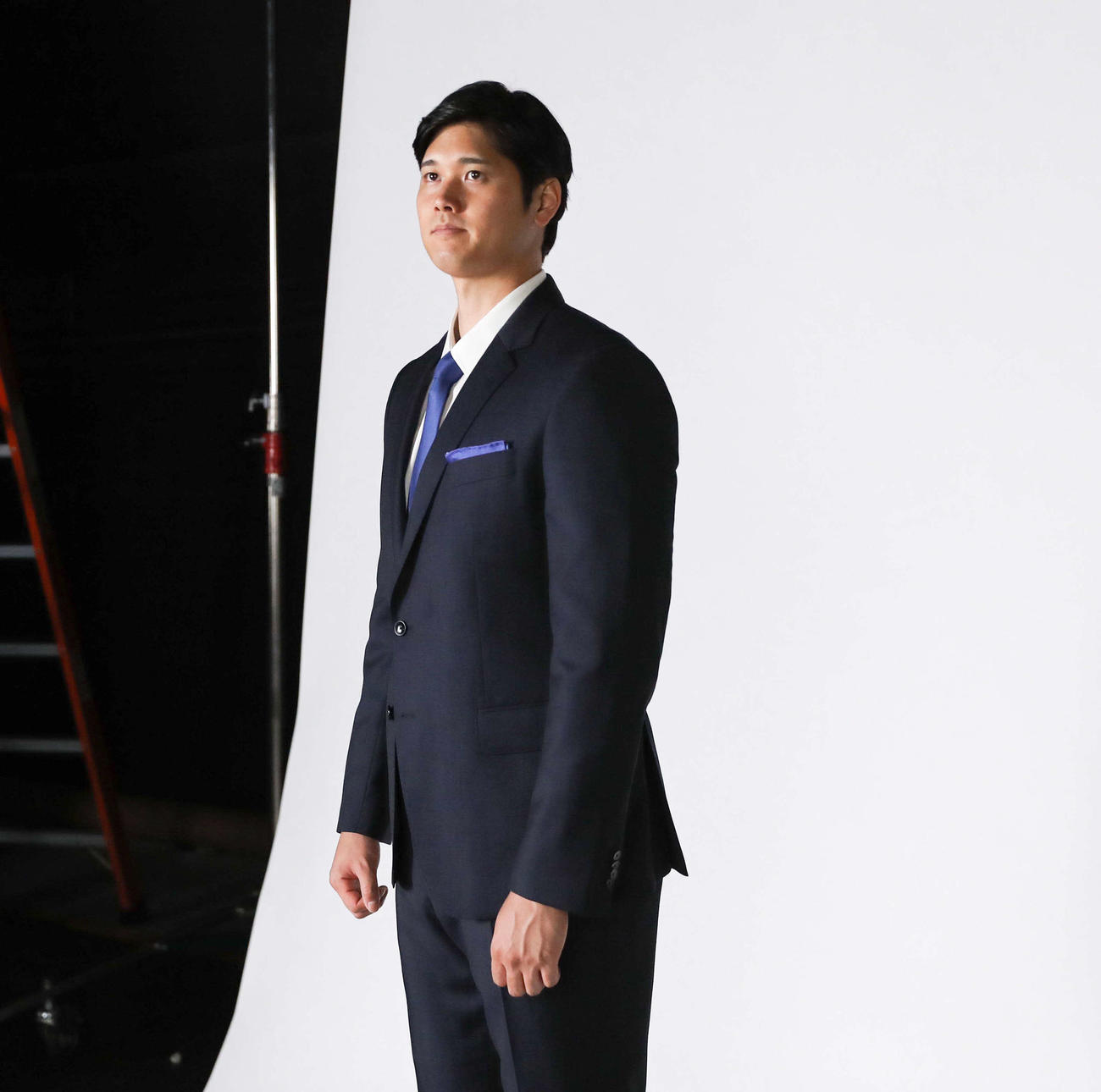 総合教育・生涯学習機関ECCのブランドアンバサダーに就任しメイキング撮影に臨むドジャース大谷