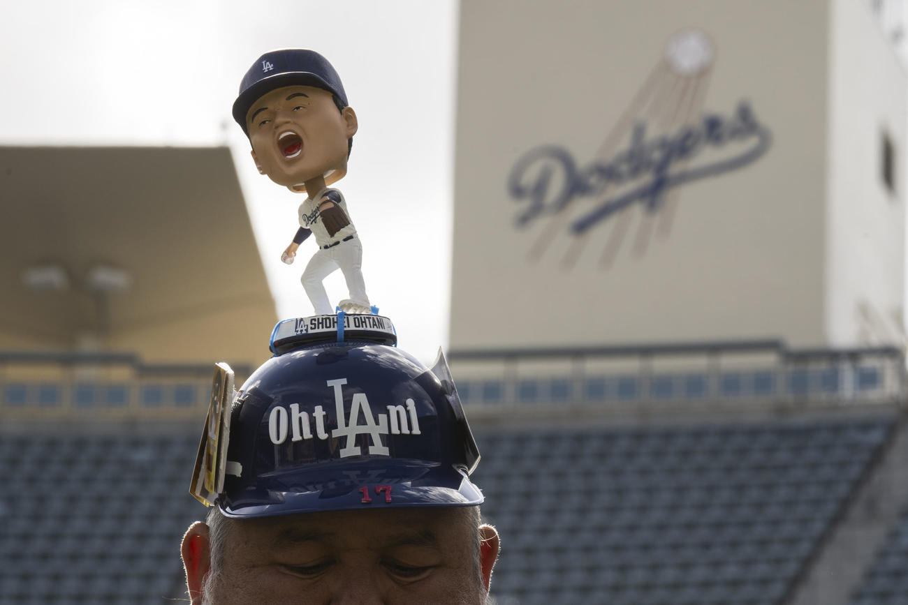 「ドジャー・フェスト」に訪れた大谷翔平ファン（AP）