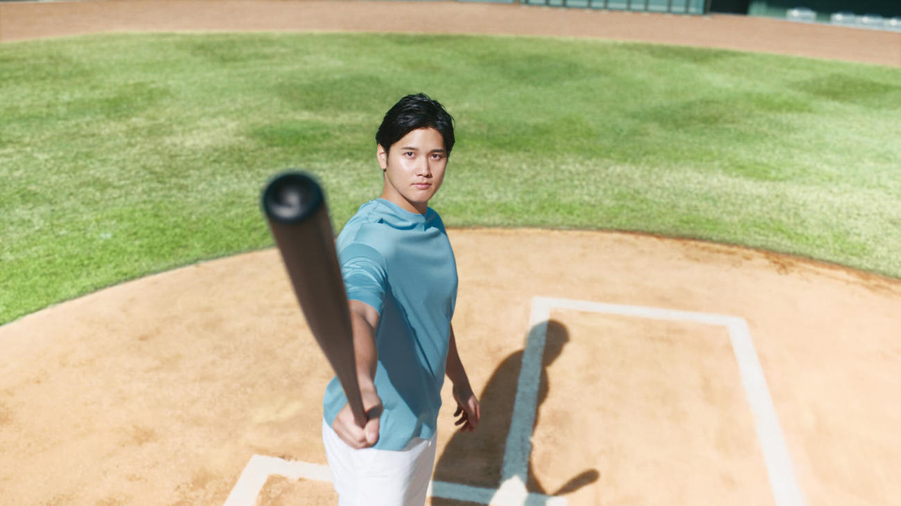 ドジャース大谷が「雪肌精」のCM出演を続投。「大谷VS太陽」の新ビジュアルが公開された