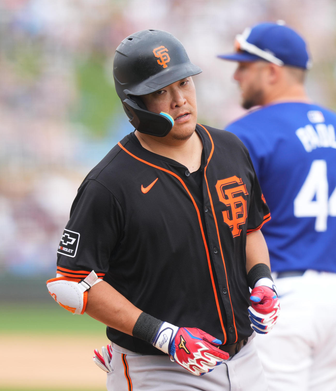 ドジャース対ジャイアンツ　6回表ジャイアンツ無死、中直に倒れる筒香（撮影・菅敏）