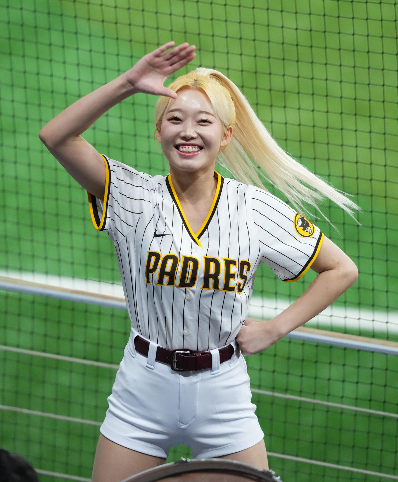 パドレス対韓国　観客を盛り上げるパドレスのチア（撮影・菅敏）