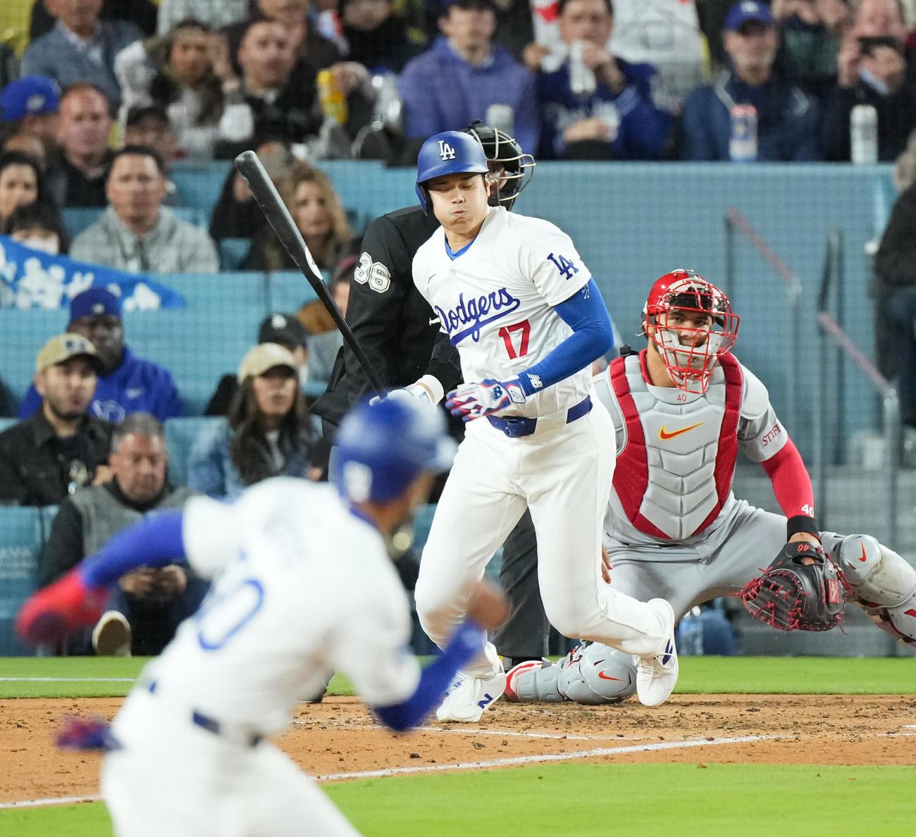 ドジャース対カージナルス　5回裏ドジャース無死一、二塁、ニ併殺打に倒れる大谷（撮影・菅敏）