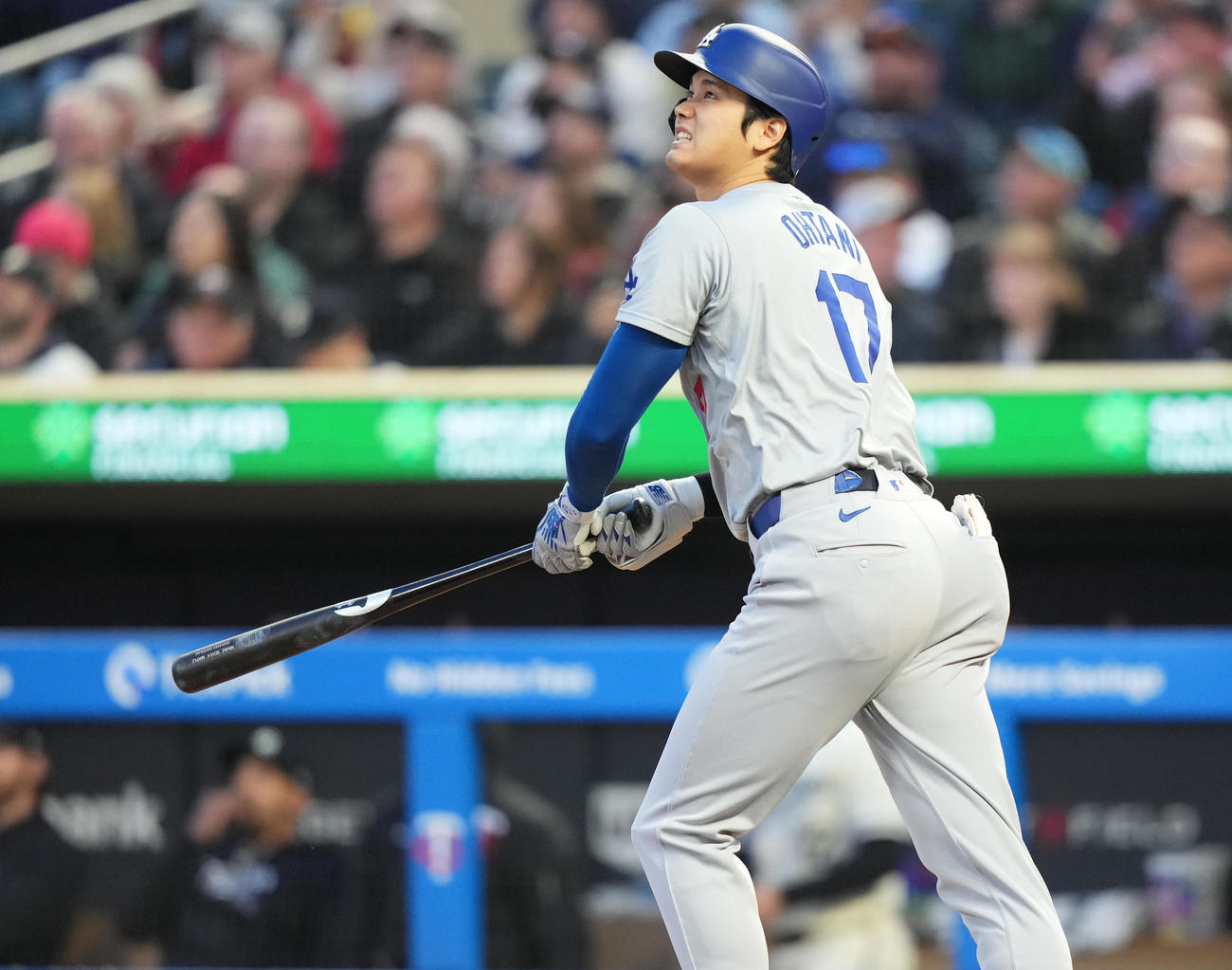 ツインズ対ドジャース　5回表ドジャース無死一塁、左飛に倒れる大谷（撮影・菅敏）