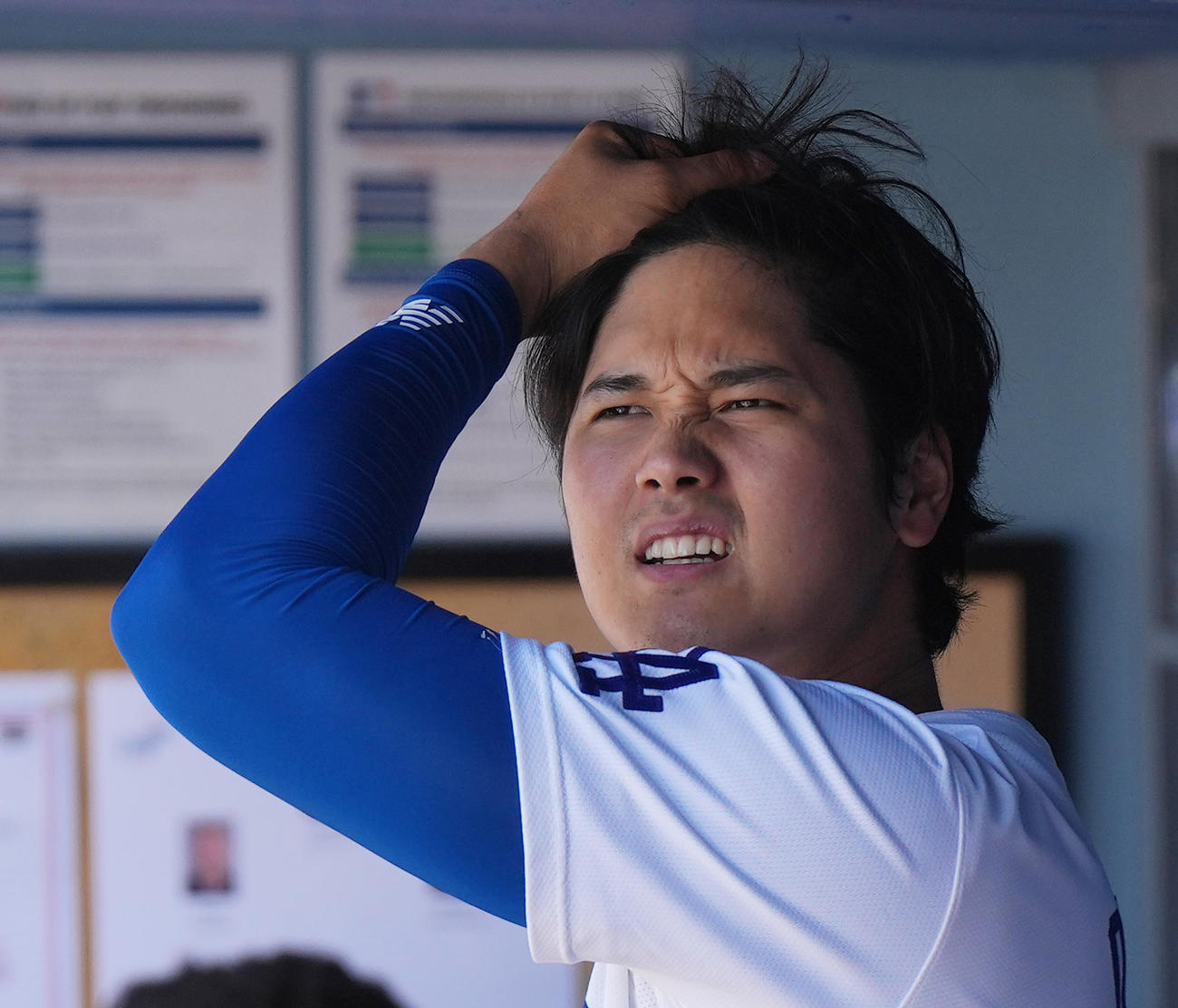 ドジャース対メッツ　ベンチで厳しい表情を見せるドジャース大谷（撮影・菅敏）