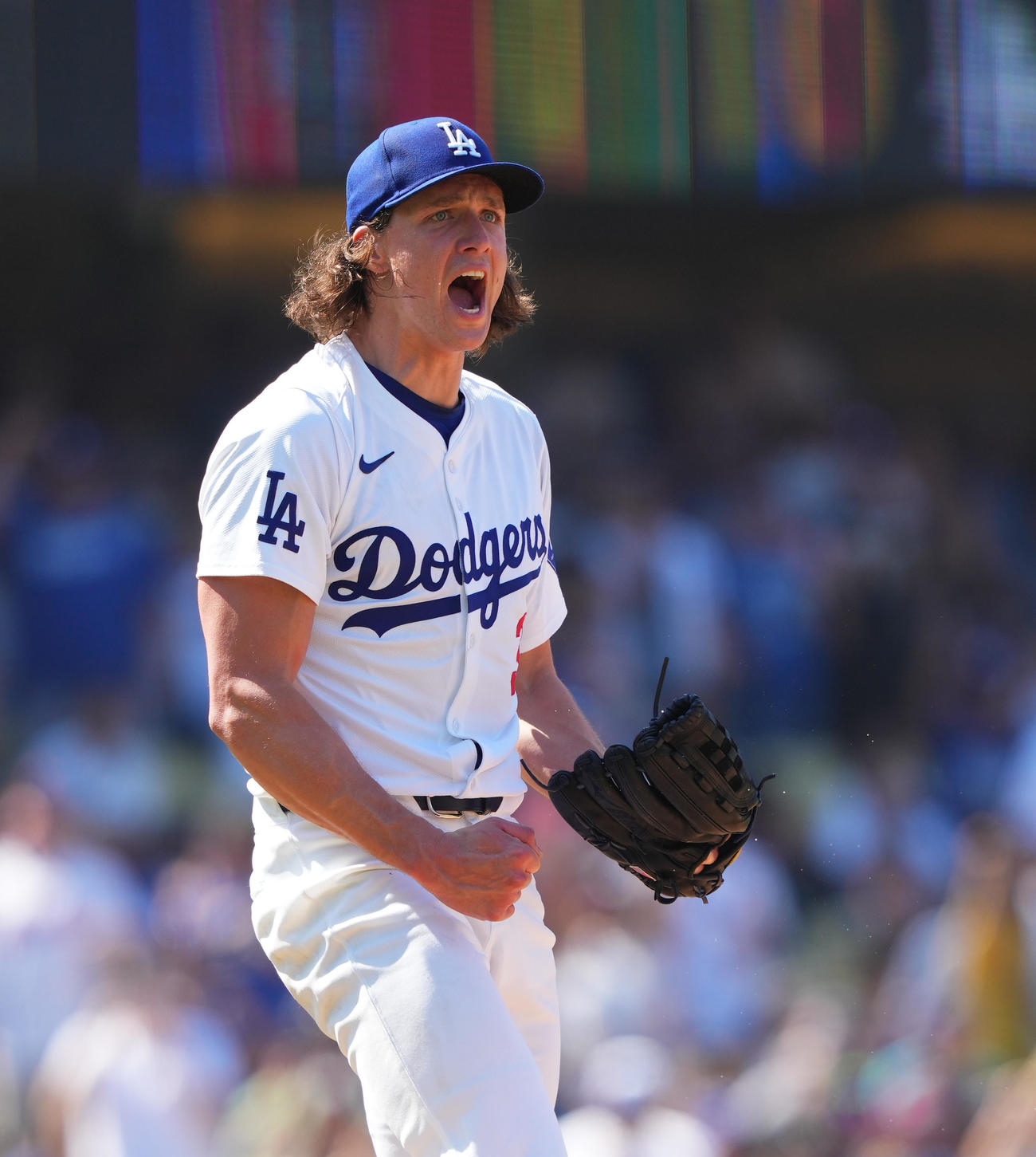 ドジャース対メッツ　8回を投げ終え、叫ぶドジャース・グラスノー（撮影・菅敏）