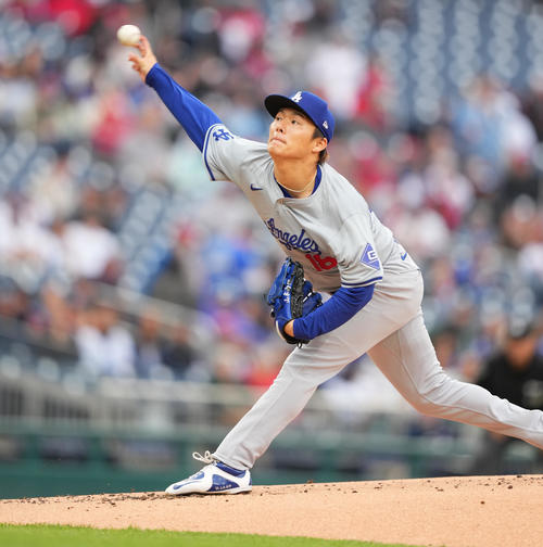 ナショナルズ対ドジャース ドジャース先発の山本(撮影・菅敏)
