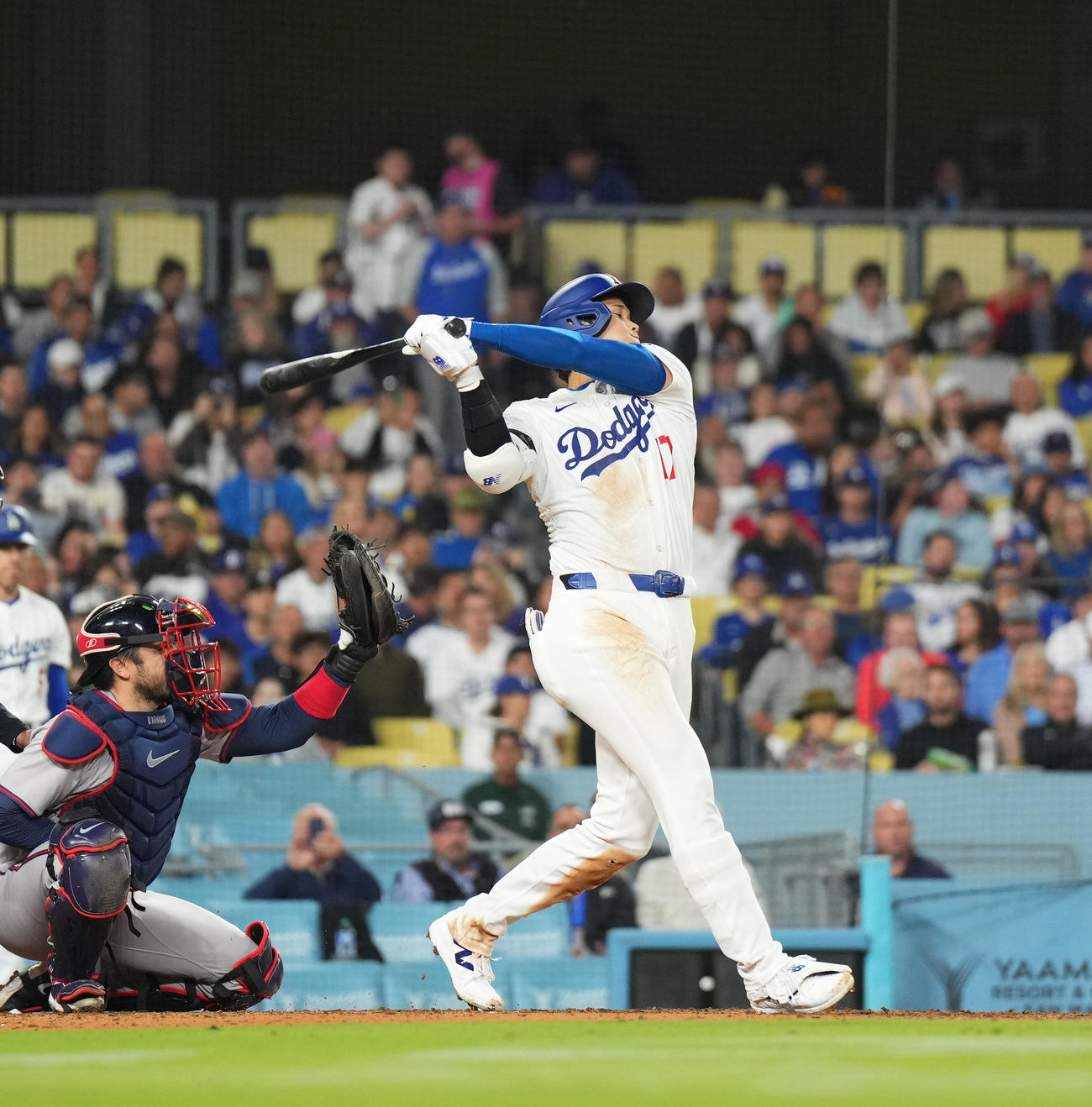 ドジャース対ブレーブス　5回裏ドジャース1死、空振りの三振に倒れる大谷（撮影・菅敏）