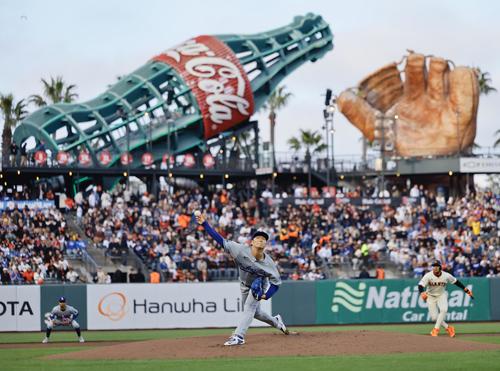 ジャイアンツ対ドジャース ジャイアンツ戦に先発したドジャース山本(撮影・藤尾明華)