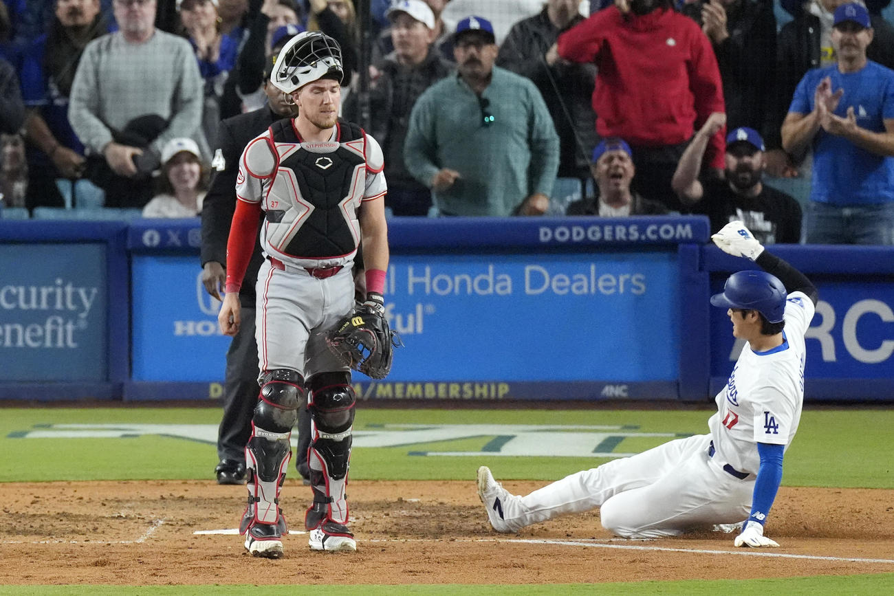 ドジャース対レッズ　7回裏ドジャース、勝ち越しの生還を果たす大谷翔平（AP）