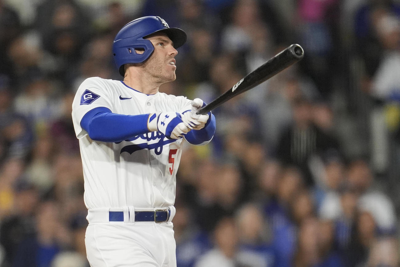 ドジャース対ダイヤモンドバックス　3回、5号満塁本塁打を放ったドジャースのフレディ・フリーマン（AP）