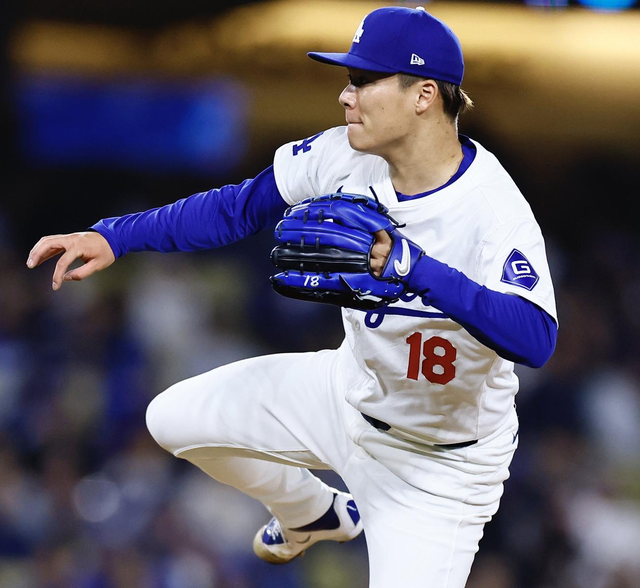 ドジャース対ダイヤモンドバックス　4回、力投するドジャース山本由伸（撮影・藤尾明華）