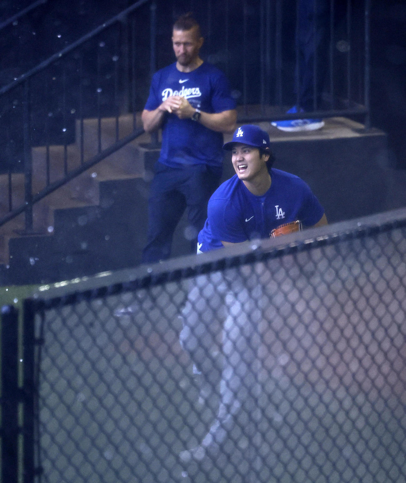 メッツ対ドジャース　キャッチボールをするドジャース大谷（撮影・藤尾明華）