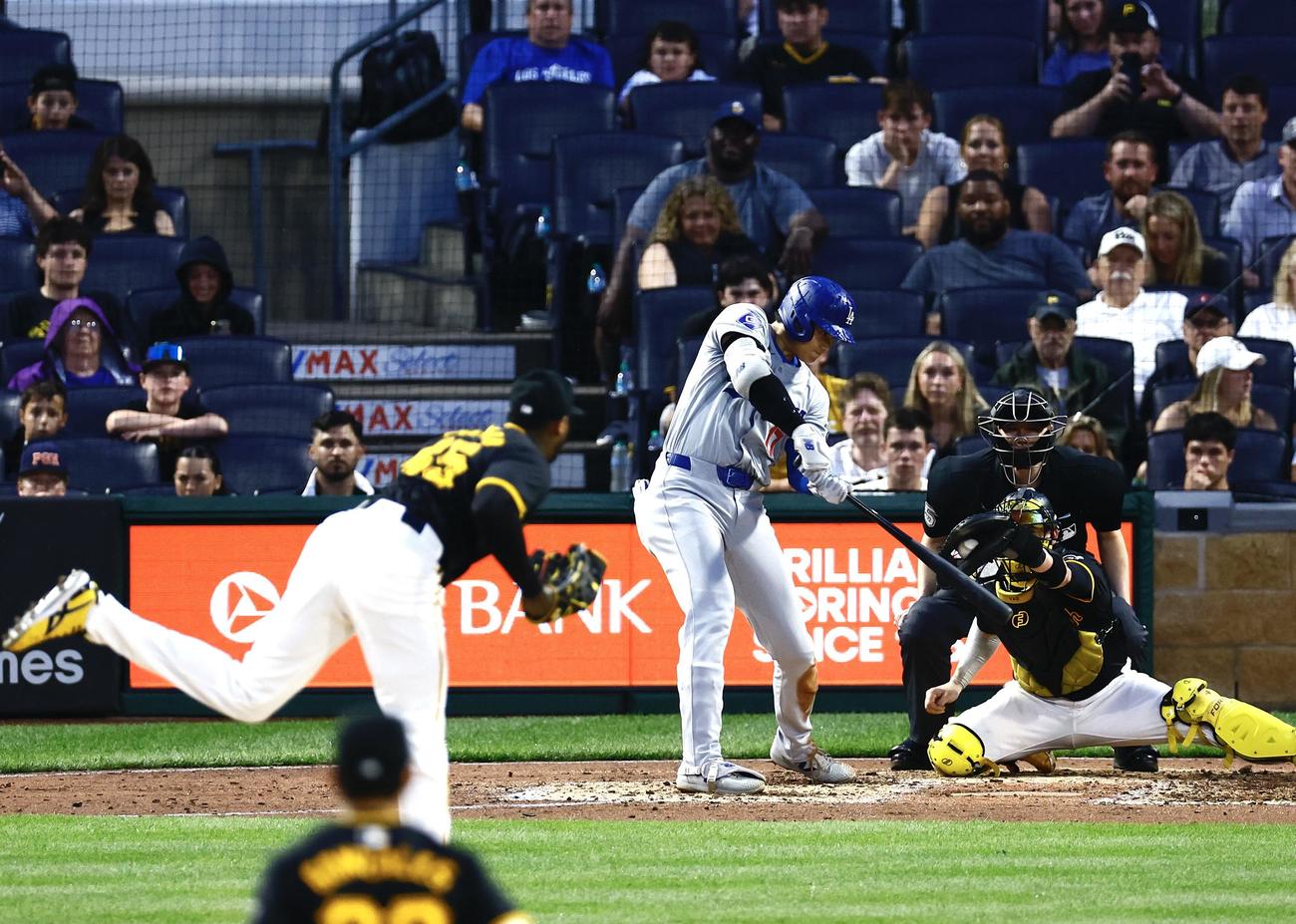 パイレーツ対ドジャース　7回表ドジャース1死、大谷は空振り三振に倒れる。投手アロルディス・チャプマン（撮影・藤尾明華）