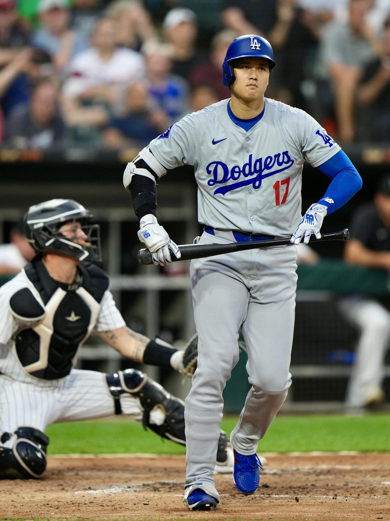 ホワイトソックス対ドジャース　3回表ドジャース無死、四球で出塁する大谷（撮影・横山健太）