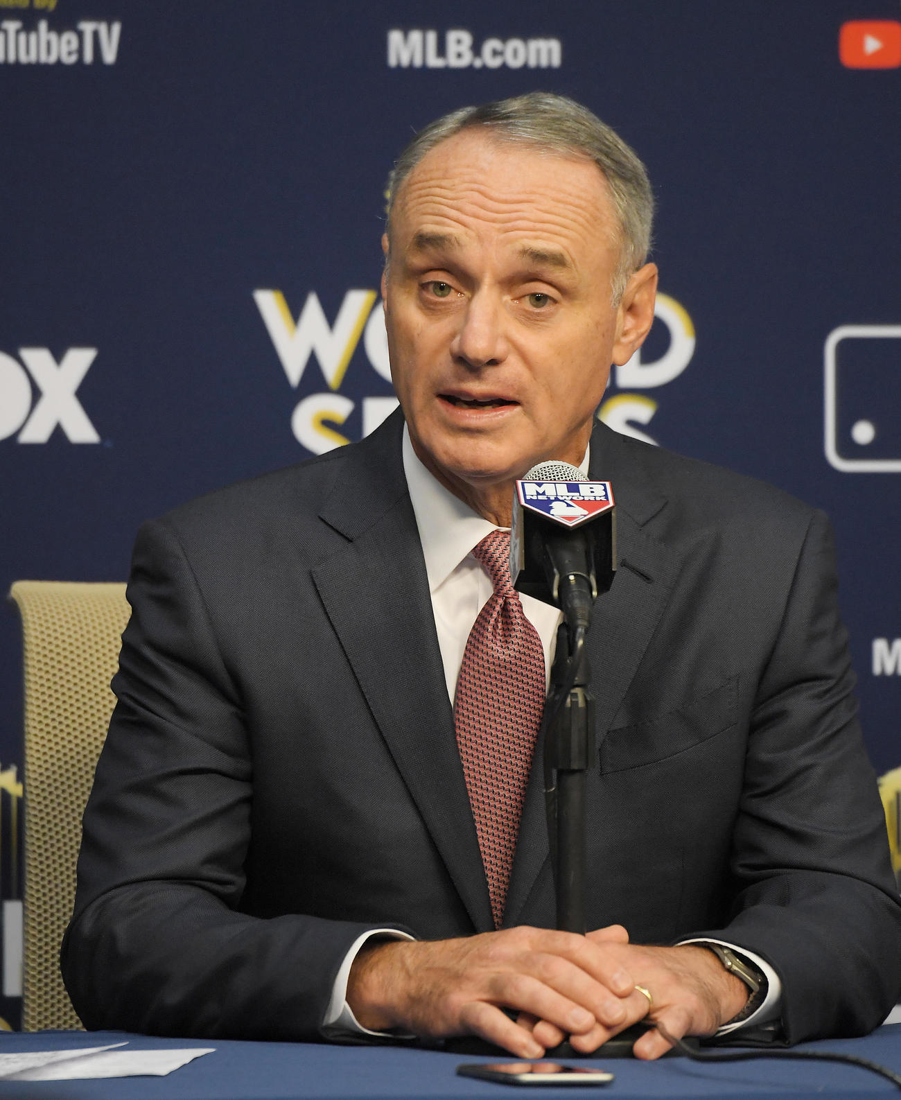 ロブ・マンフレッド・コミッショナー（2017年10月28日撮影）