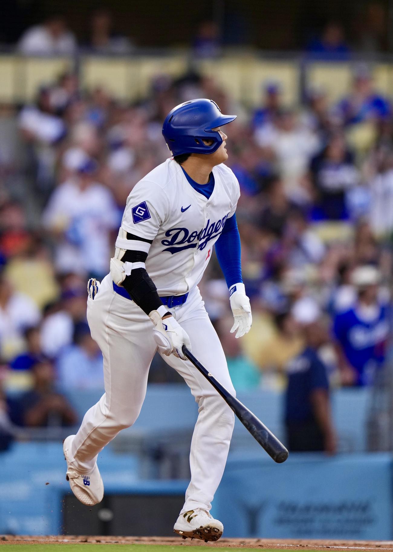 ドジャース対ジャイアンツ　1回裏ドジャース無死、左飛に倒れる大谷（撮影・横山健太）