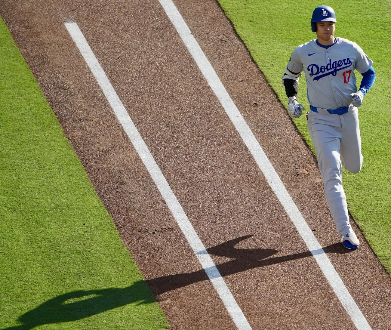 パドレス対ドジャース　1回表ドジャース無死、ニゴロに倒れる大谷（撮影・横山健太）