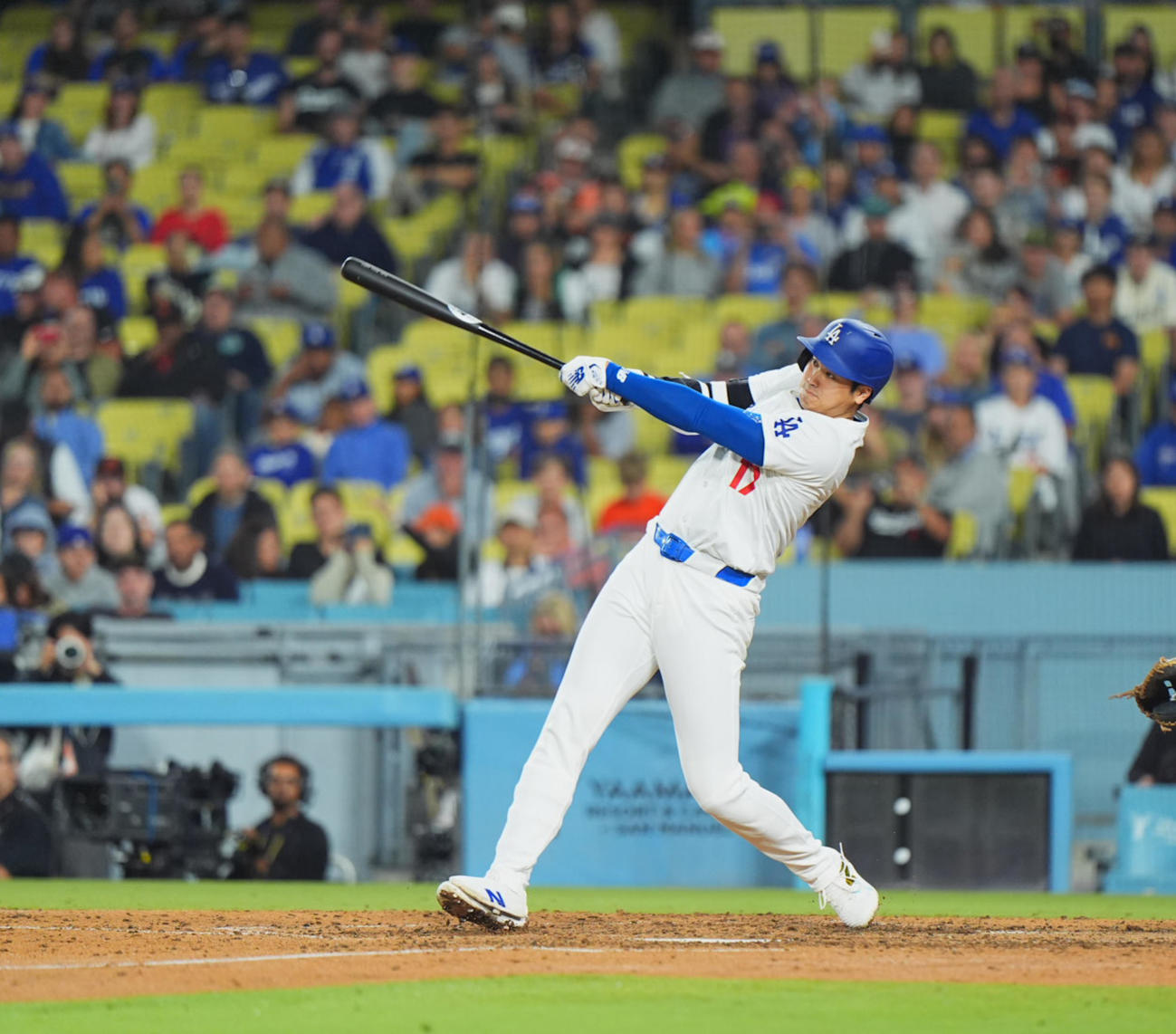 ドジャース対オリオールズ　8回裏ドジャース無死一塁、左飛に倒れる大谷（撮影・菅敏）