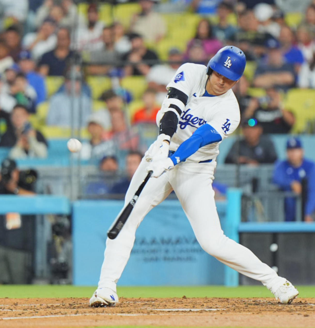 ドジャース対オリオールズ　4回裏ドジャース無死二塁、中飛に倒れる大谷（撮影・菅敏）