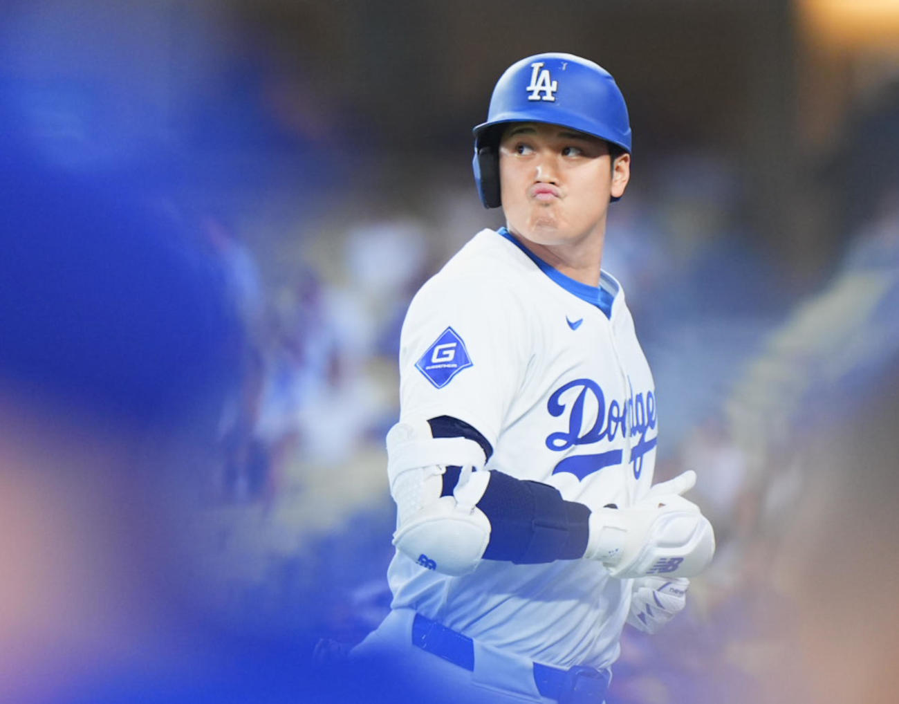 ドジャース対オリオールズ　1回裏ドジャース無死、中飛に倒れ、口をとがらせる大谷（撮影・菅敏）