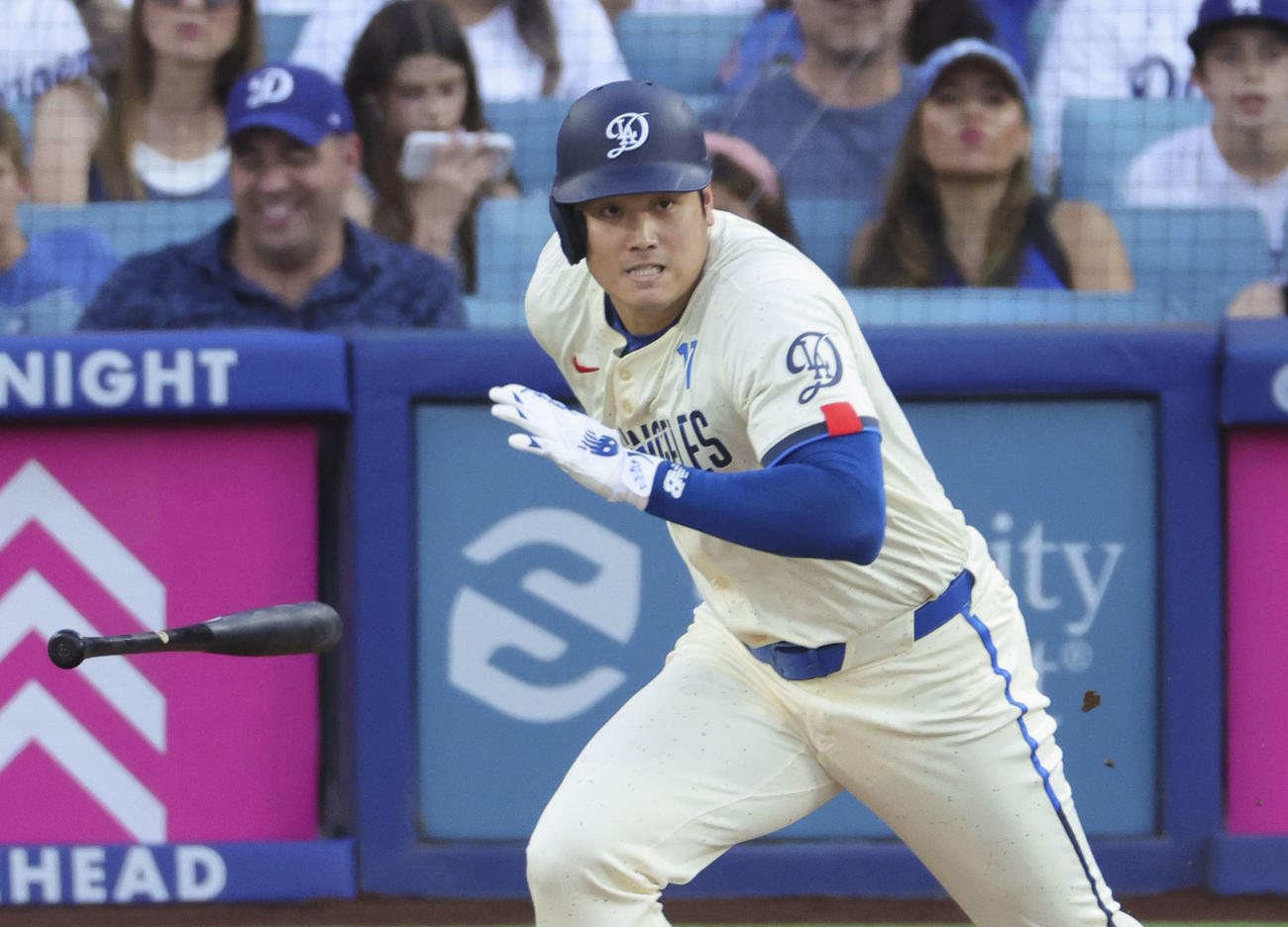 ガーディアンズ戦の1回、遊ゴロに倒れたドジャース大谷（共同）