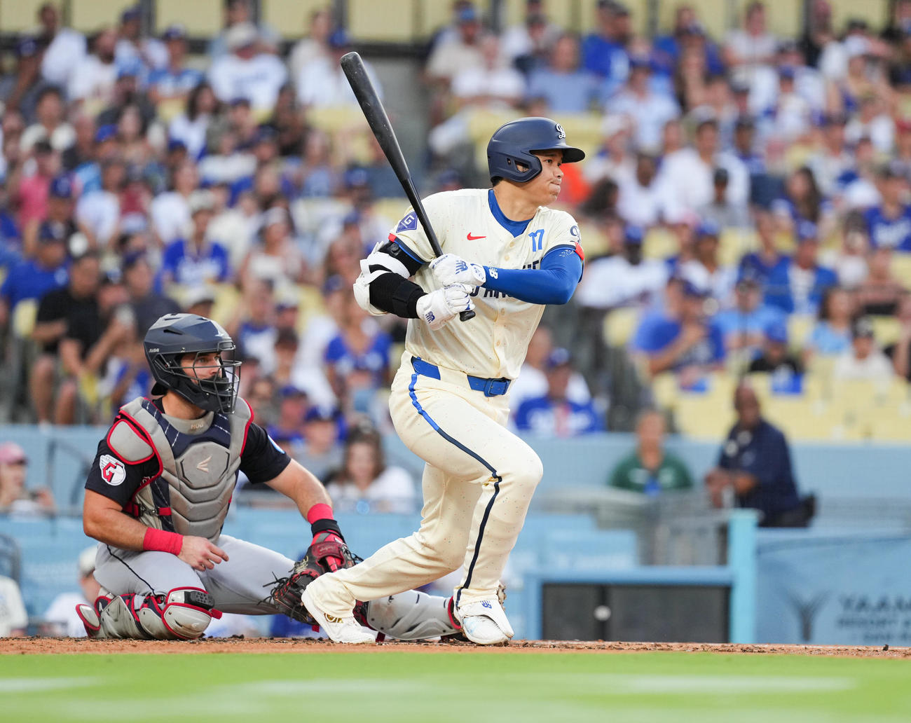 ドジャース対ガーディアンズ　1回裏ドジャース2死一塁、ニゴロに倒れる大谷（撮影・菅敏）