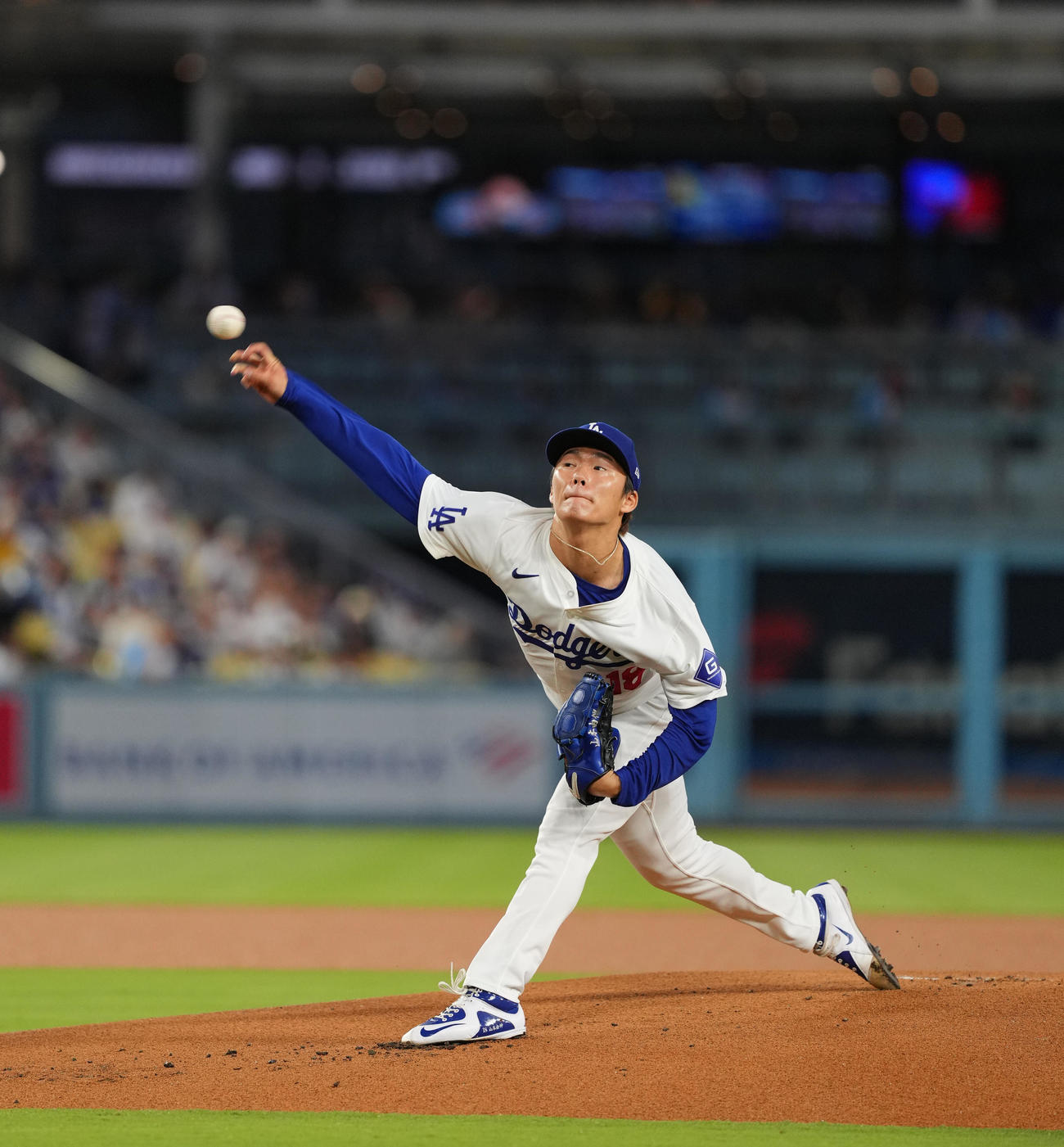 ドジャース対カブス　ドジャース先発の山本（撮影・菅敏）