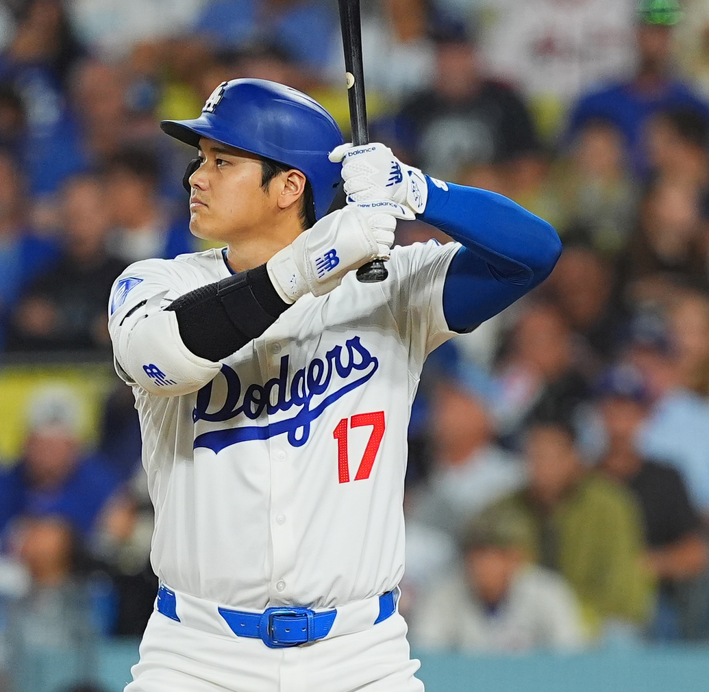 ドジャース対カブス　1回裏ドジャース無死、打席で構える大谷（撮影・菅敏）