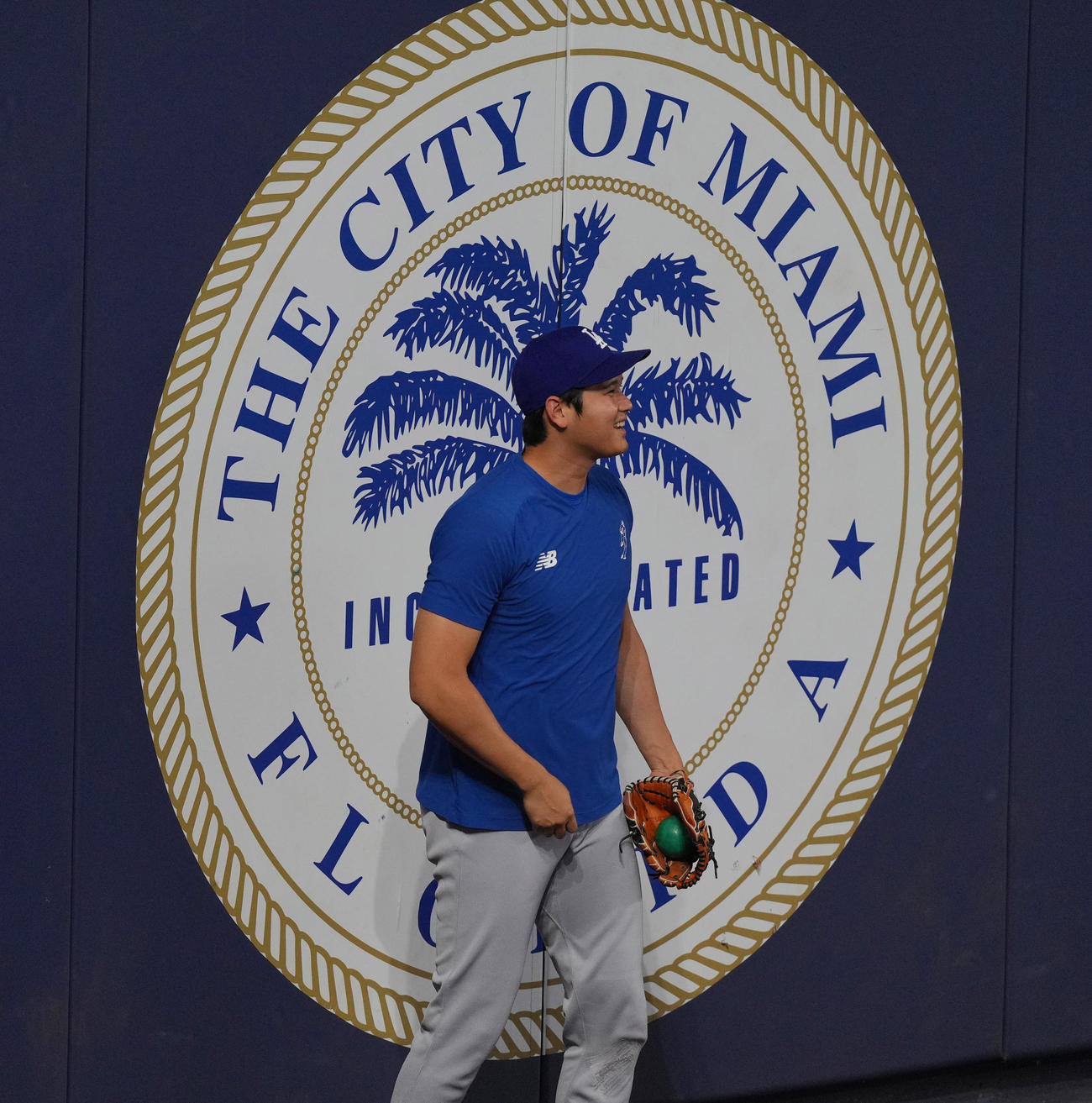 マーリンズ対ドジャース　試合前、壁当てをするドジャース大谷（撮影・菅敏）