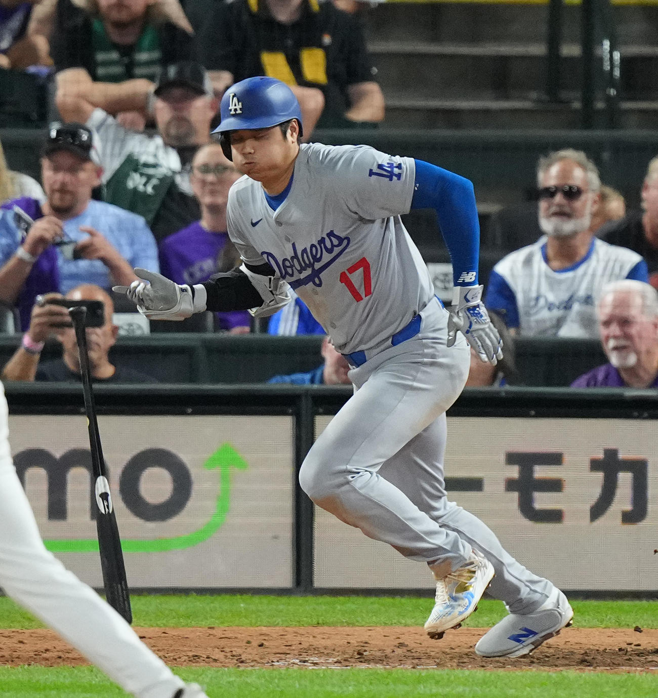 ロッキーズ対ドジャース　9回表ドジャース無死一、二塁、二ゴロに倒れる大谷（撮影・菅敏）