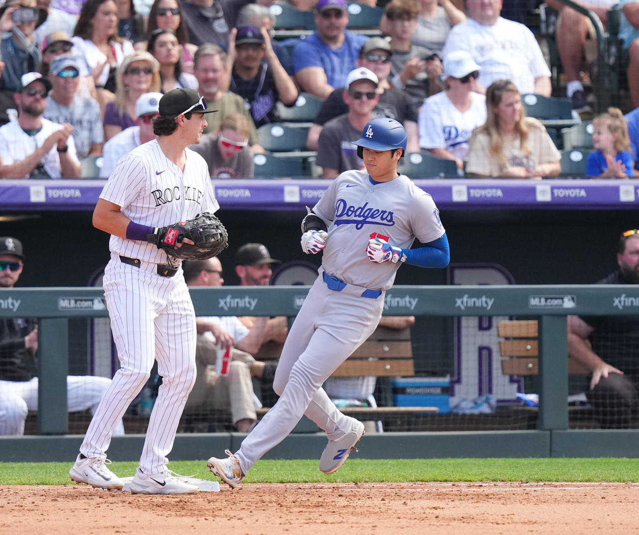 ロッキーズ対ドジャース　6回表ドジャース2死、二ゴロに倒れる大谷（撮影・菅敏）